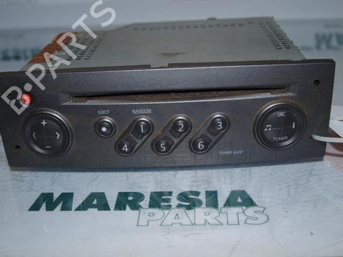 Used Radio RENAULT GRAND SCÉNIC II (JM0/1_) 1.5 dCi (JM02, JM13) (101 hp) 31455120