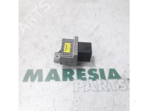 Used Electronic sensor RENAULT MEGANE III Grandtour (KZ0/1) 1.5 dCi (KZ09, KZ0D, KZ1G, KZ29, KZ14, KZ1W, KZ10, KZ1F,... (110 hp) 31486521