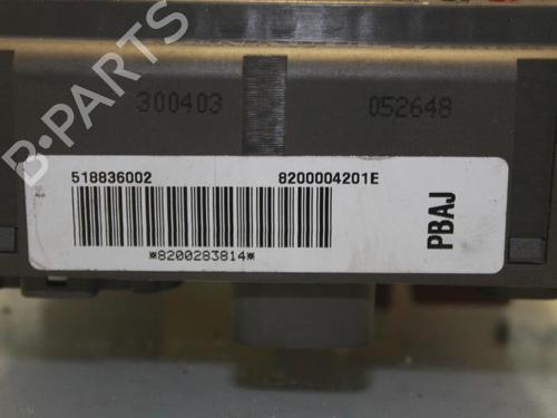 Fuse box RENAULT LAGUNA II (BG0/1_) 2.2 dCi (BG0F) | BP31462923E1