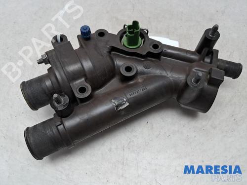 Used Thermostat housing CITROËN C5 III Break (RW_) 2.0 i 16V (RWRFJC, RWRFJF) (140 hp) 31478365