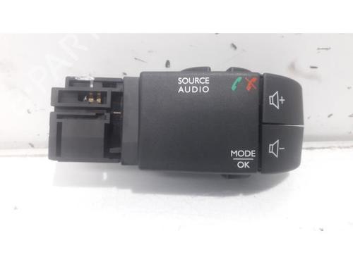 Switch RENAULT CLIO IV (BH_) 0.9 TCe 90 (BHNF, BHMA, BHMH, BHJK, BHJR) | BP31428859I30