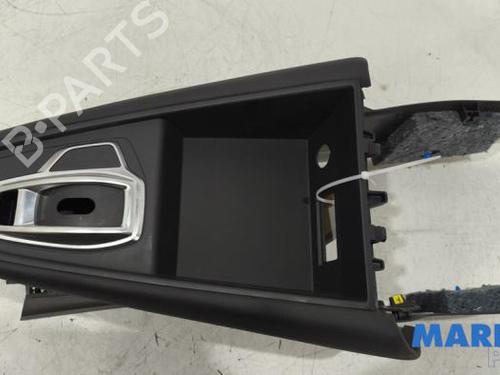Middle console RENAULT CAPTUR II (HF_) TCe 160 (HFN1) | BP39932793I22 - Image 2