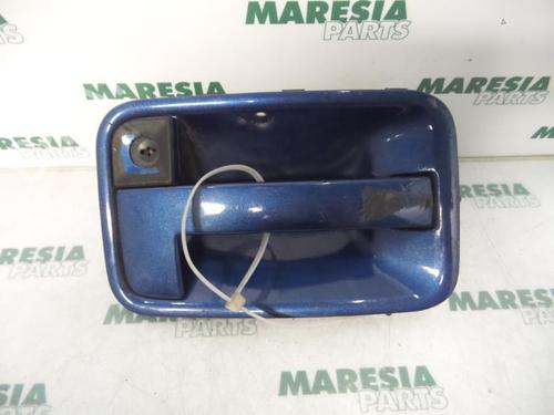 front-left-exterior-door-handle-citroen-evasion-mpv-22-u6-1994-1995-1996-1997-1998-1999-2000-2001-2002-31461535 main image
