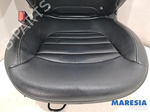 Left front seat RENAULT CAPTUR I (J5_, H5_) 1.2 TCe 120 | BP38970240C15 - Image 2