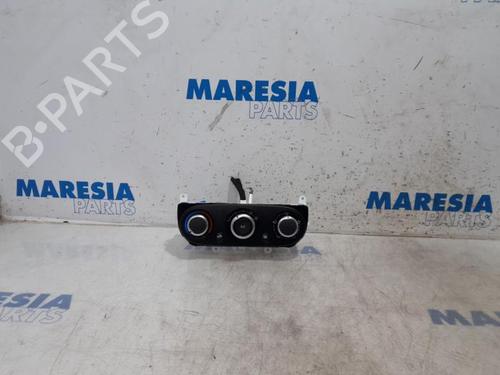 Used Climate control RENAULT CLIO IV (BH_) 0.9 TCe 90 (BHNF, BHMA, BHMH, BHJK, BHJR) (90 hp) 31396722