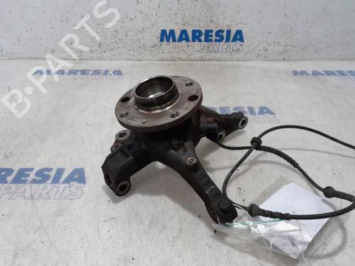 Used Left front steering knuckle FIAT PUNTO (199_) 0.9 (101 hp) 31470311