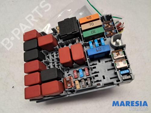 Used Fuse box FIAT PANDA (312_, 319_) 0.9 (312PXP1A) (60 hp) 31453645