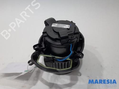 Used Heater blower motor RENAULT MEGANE IV Grandtour (K9A/M/N_) 1.5 dCi 110 (110 hp) 31495018