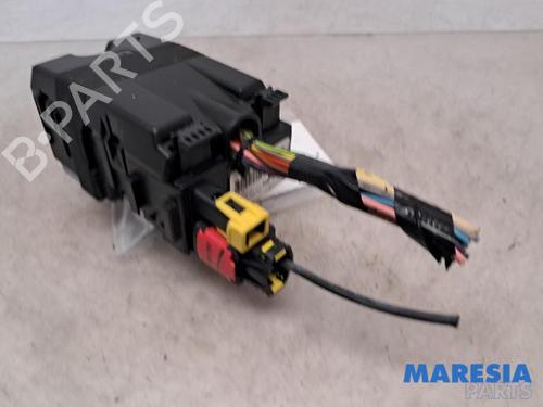 Fuse box PEUGEOT 2008 I (CU_) 1.2 THP 110 / PureTech 110 | BP31519952E1 - Image 4