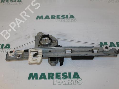 rear-right-window-mechanism-renault-megane-ii-saloon-lm01_-2003-31467562 main image