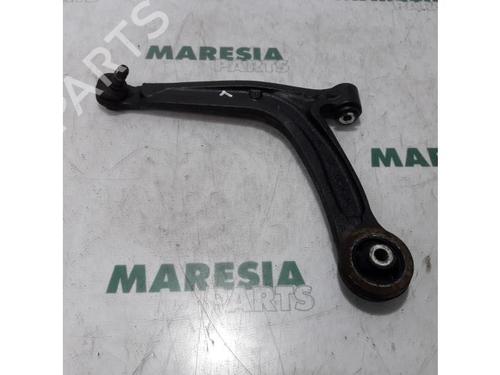 Used Left front suspension arm FIAT 500 (312_) 1.2 (312AXA1A) (69 hp) 31471721