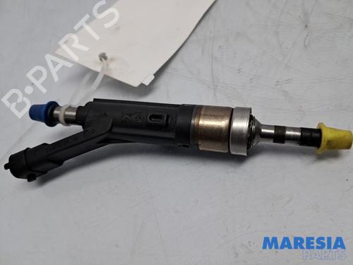 Used Injector PEUGEOT 308 SW II (LC_, LJ_, LR_, LX_, L4_) 1.2 THP 110 (110 hp) 31444463