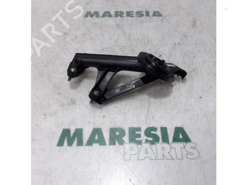 Andre PEUGEOT 207 SW (WK_) 1.6 HDi (90 hp) 31524442