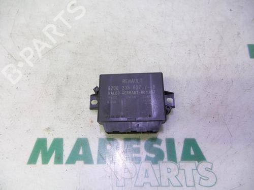 Módulo eletrónico RENAULT SCÉNIC II (JM0/1_) 1.6 16V (JM1R) (112 hp) 31488383