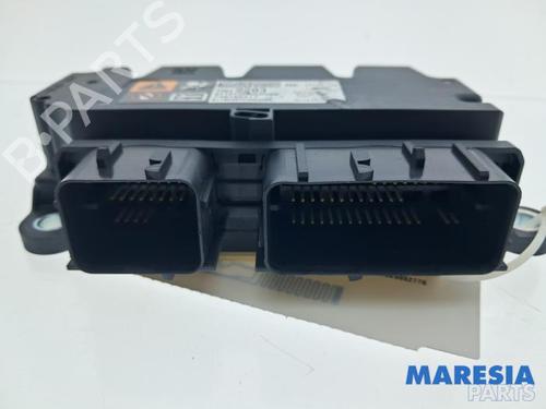 Used ECU airbags ECU airbags OPEL ADAM (M13) 1.0 (90 hp) 33432842 33432842