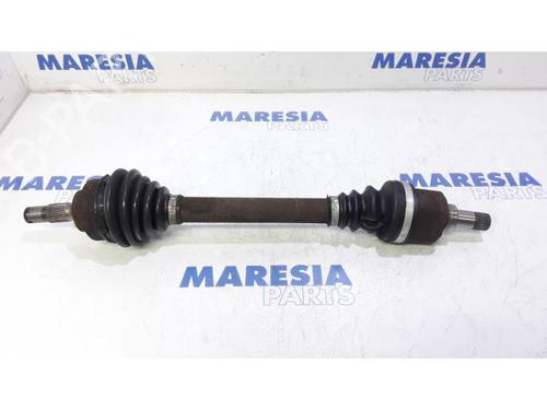 Used Left front driveshaft PEUGEOT 308 I (4A_, 4C_) 1.6 HDi (109 hp) 31506719