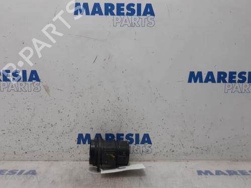 Used Mass air flow sensor RENAULT KANGOO Express (FW0/1_) 1.5 dCi 75 (FW07, FW10, FW04) (75 hp) 31481777
