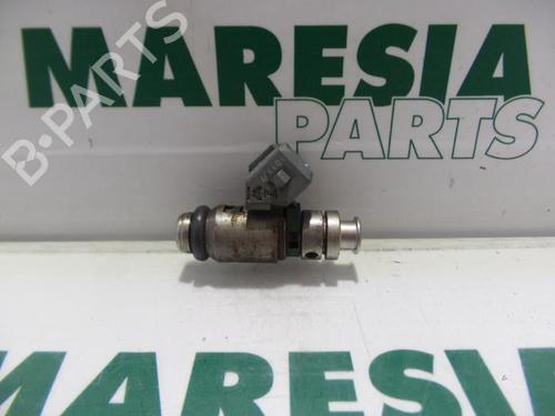 injector-renault-espace-iii-je0_-1996-1997-1998-1999-2000-2001-2002-31483883 main image