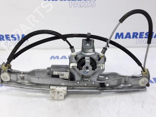 Rudehejsemekanisme Højre foran CITROËN DS3 (SA_) 1.6 HDi 90 (92 hp) 31464809