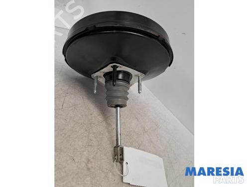 Servo brake RENAULT TWINGO III (BCM_, BCA_) 1.0 SCe 70 | BP31406663M42