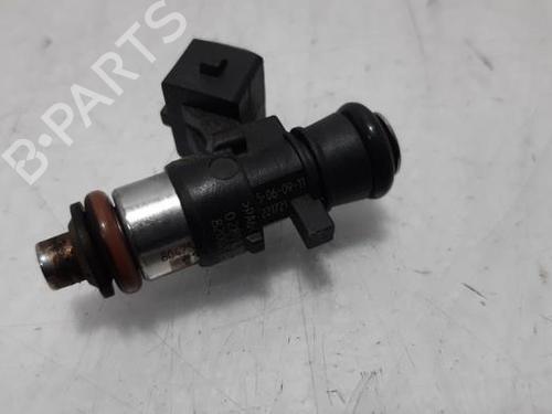 Injector RENAULT TWINGO II (CN0_) 1.2 16V (CN04, CN0B) | BP31481857M100