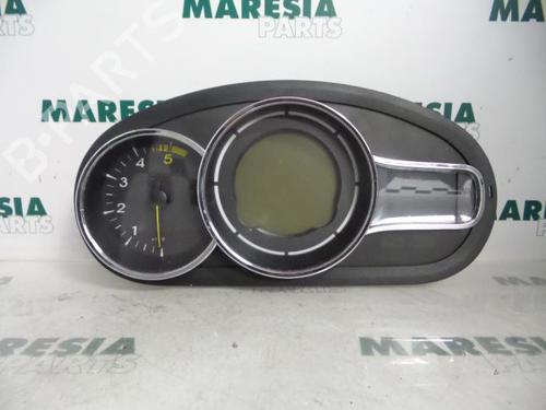 Used Instrument cluster RENAULT MEGANE III Grandtour (KZ0/1) 1.5 dCi (KZ09, KZ0D, KZ1G, KZ29, KZ14, KZ1W, KZ10, KZ1F,... (110 hp) 31494595