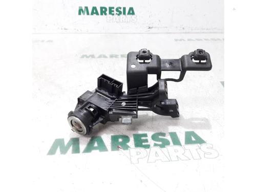 Used Ignition barrel FIAT PUNTO EVO (199_) 1.3 D Multijet (84 hp) 31516606