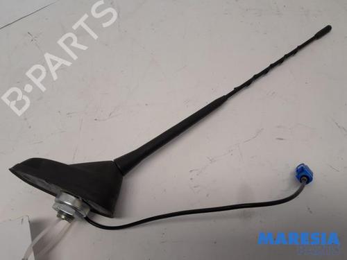 Antenne/Base PEUGEOT 308 II (LB_, LP_, LW_, LH_, L3_) 1.6 BlueHDi 120 (120 hp) 31439509