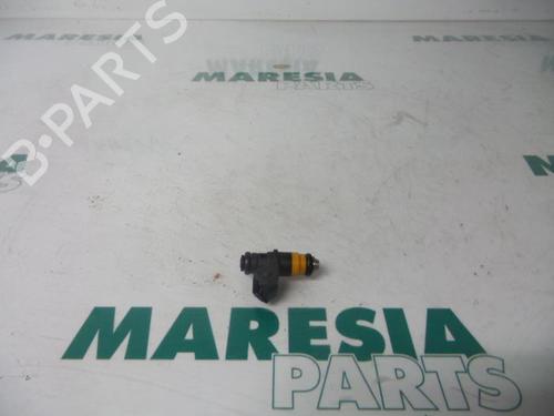 Used Injector RENAULT SCÉNIC I MPV (JA0/1_, FA0_) 1.6 (JA00) (110 hp) 31398269