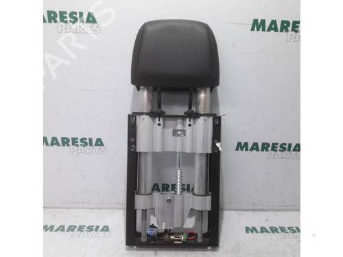 Used Electronic module Electronic module PEUGEOT 307 CC (3B) 2.0 16V (136 hp) 31414724 31414724