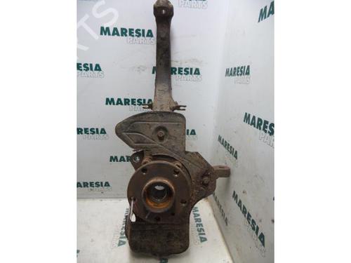 Used Left front steering knuckle ALFA ROMEO 156 (932_) 2.5 V6 24V (932A1) (190 hp) 31489190