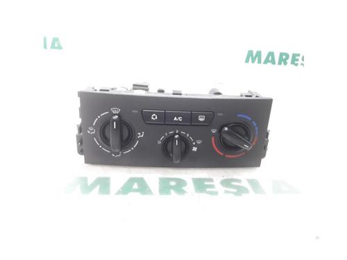 climate-control-peugeot-207-wa_-wc_-2006-2007-2008-2009-2010-2011-2012-2013-2014-2015-31532825 main image