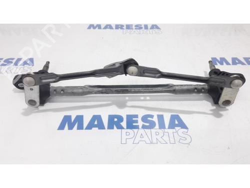 front-wipers-mechanism-fiat-500-312_-2007-31517356 main image