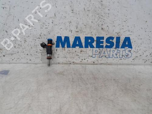 injector-renault-clio-iv-bh_-2012-2013-2014-2015-2016-2017-2018-2019-2020-2021-31418969 main image