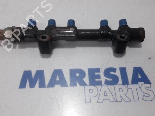 Sprederrør PEUGEOT 208 I (CA_, CC_) 1.6 BlueHDi 100 (100 hp) 31496408