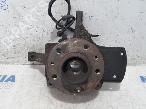 Left front steering knuckle VAUXHALL VIVARO B Bus (X82) 1.6 CDTi | BP31388045M25
