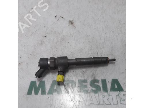 Used Injector FIAT PUNTO (188_) 1.9 JTD 80 (188.237, .257, .337, .357) (80 hp) 31457334