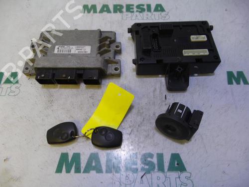 Used Engine control unit (ECU) RENAULT CLIO III (BR0/1, CR0/1) 1.2 16V (BR02, BR0J, BR11, CR02, CR0J, CR11) (75 hp) 31464030