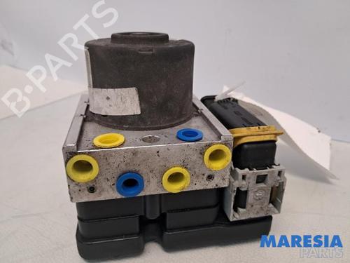 Used ABS pump PEUGEOT 206 Hatchback (2A/C) 1.4 i (75 hp) 31491883