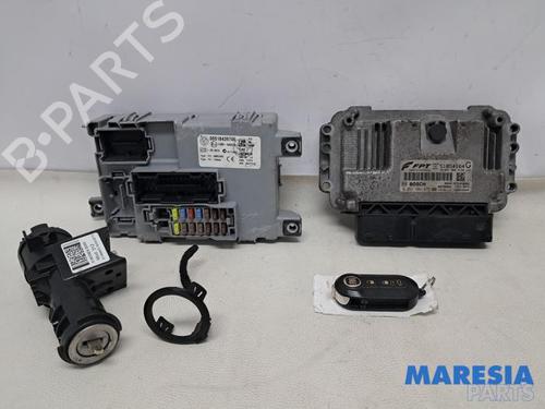 Used Engine control unit (ECU) FIAT 500 C (312_) 1.4 (312CXC1B, 312AXC1B) (100 hp) 31816628