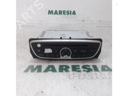 Used Radio RENAULT GRAND SCÉNIC III (JZ0/1_) 1.5 dCi (JZ09, JZ0D, JZ10, JZ14, JZ1G, JZ29, JZ2C) (110 hp) 31523228