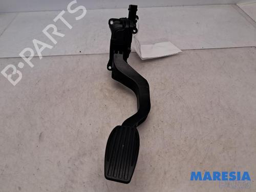 Pedal ALFA ROMEO GIULIETTA (940_) 1.4 TB (940FXB1A, 940FXB11) (170 hp) 31479725