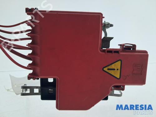 Fuse box RENAULT ZOE (BFM_) ZOE | BP37524049E1 - Image 2