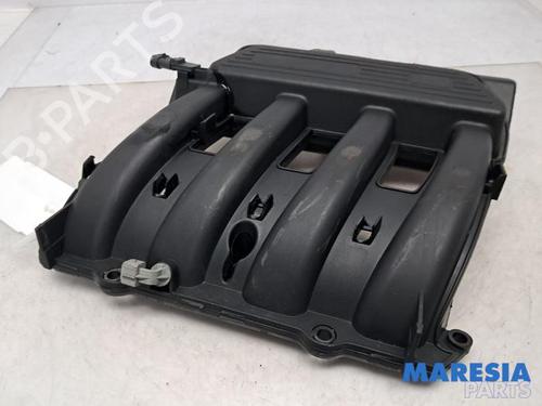 Used Injection rail RENAULT KANGOO / GRAND KANGOO II (KW0/1_) 1.6 16V FLEX (KW01) (106 hp) 31452257