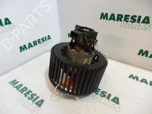 Used Heater blower motor Heater blower motor FIAT SEICENTO / 600 (187_) 1.1 (187AXB, 187AXB1A, 187AXC1A02) (54 hp) 31431692 31431692