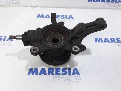 Used Left front steering knuckle RENAULT MASTER III Van (FV) 2.3 dCi 145 FWD (FV0E, FV0F, FV0H, FV02, FV0M, FV0S,... (146 hp) 31499474