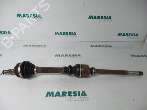 Used Right front driveshaft Right front driveshaft 31453257 31453257