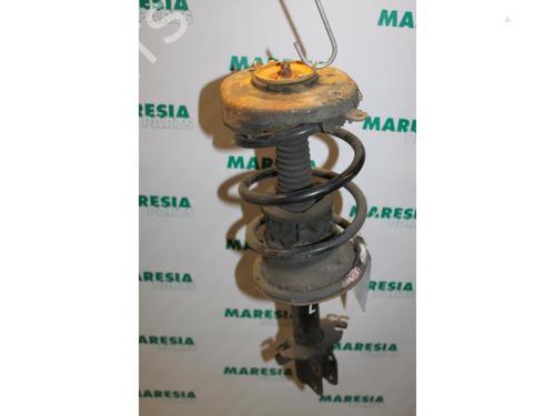 Used Left front shock absorber RENAULT SCÉNIC I MPV (JA0/1_, FA0_) 1.6 BiFuel (JA04) (107 hp) 31471927