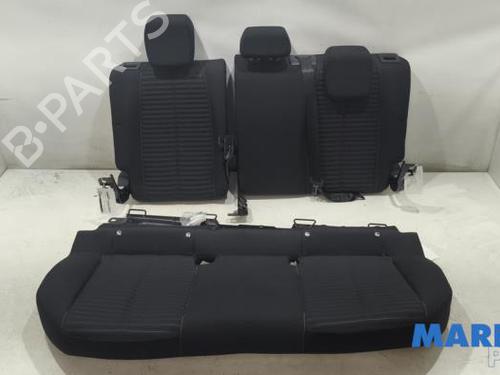 Used Rear seat Rear seat PEUGEOT 208 II (UB_, UP_, UW_, UJ_) 1.2 PureTech 100 (101 hp) 39961229 39961229