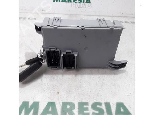 Fuse box FIAT PUNTO EVO (199_) 1.3 D Multijet | BP31476529E1